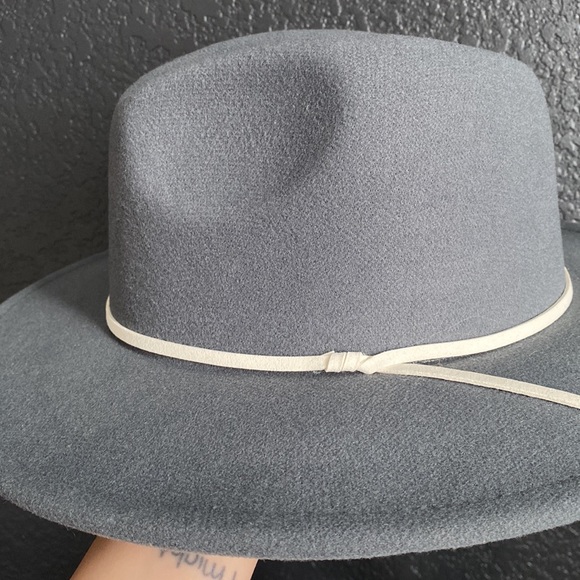 World Market Hat - Picture 2 of 3